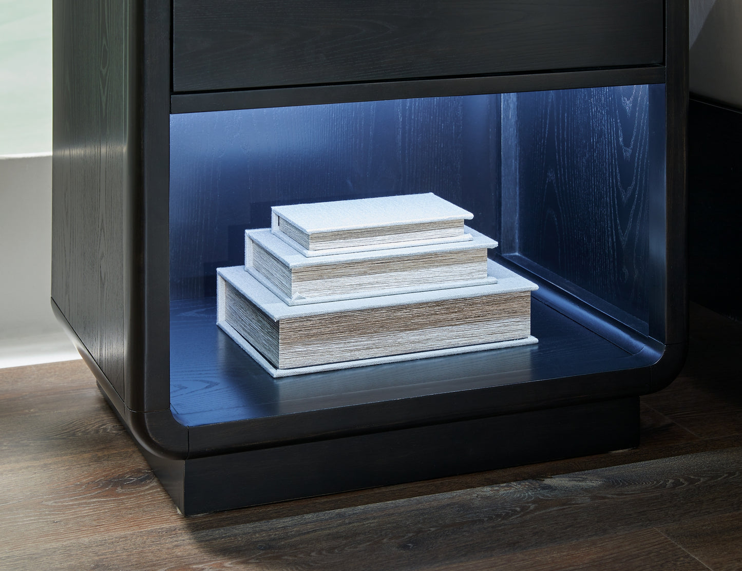 Rowanbeck King Upholstered Panel Bed with Mirrored Dresser and Nightstand