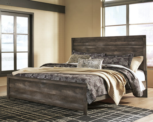 Wynnlow  Panel Bed