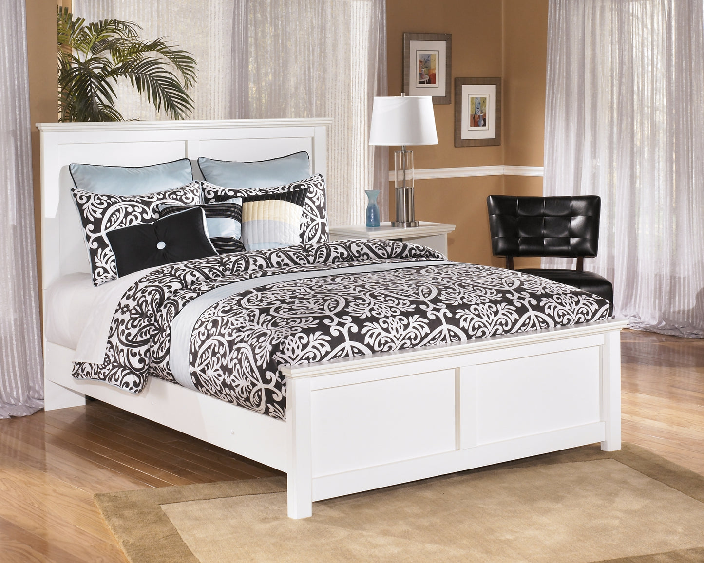 Bostwick Shoals Queen Panel Bed with Mirrored Dresser, Chest and 2 Nightstands
